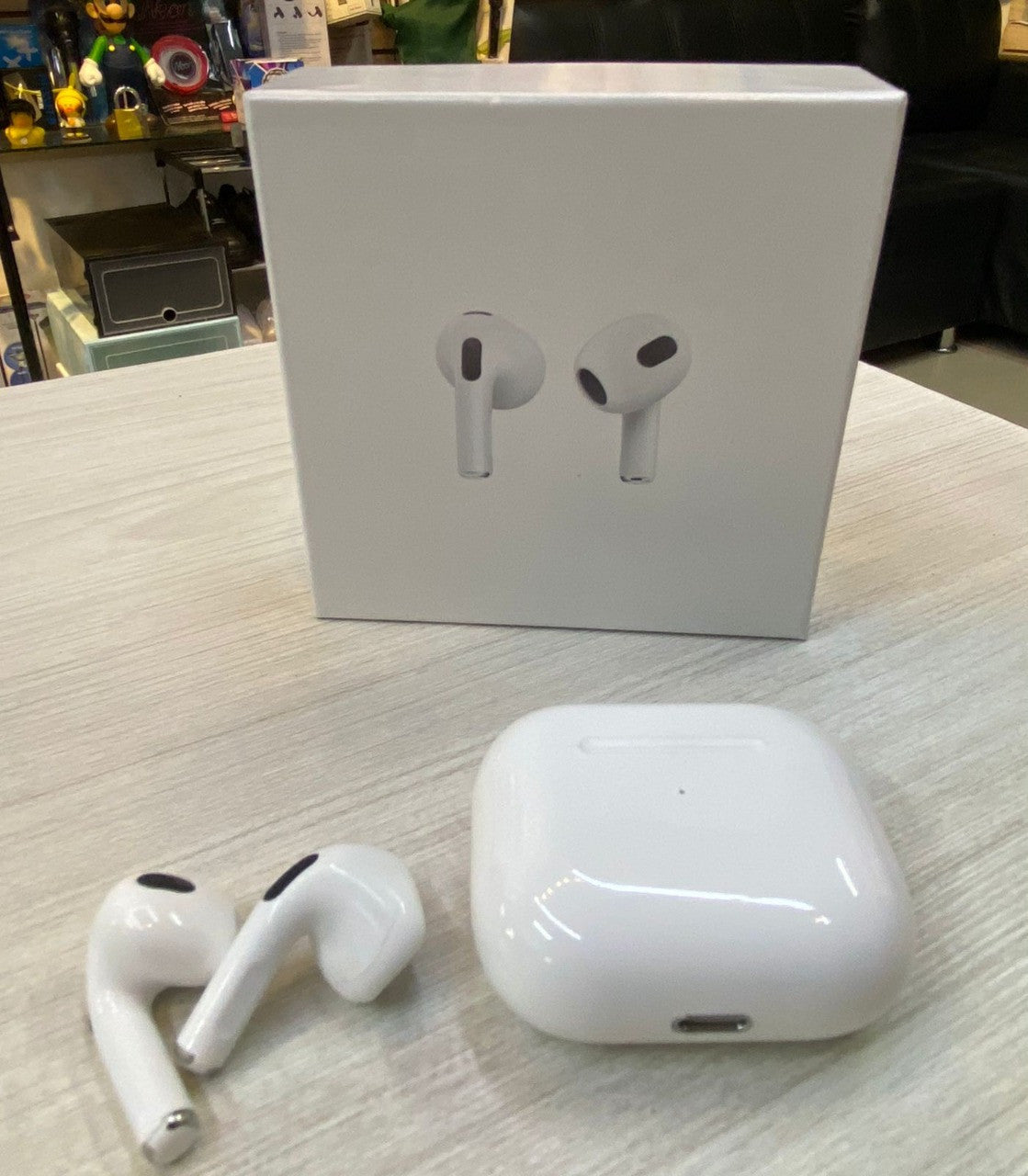 Audifonos tipo air pods genericos AA